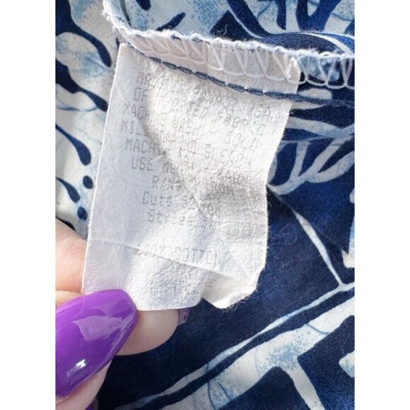 Hilo Hattie Mens Sz Large Blue White Tropcial Reverse Print Button Up Shirt Fish - Picture 6 of 9